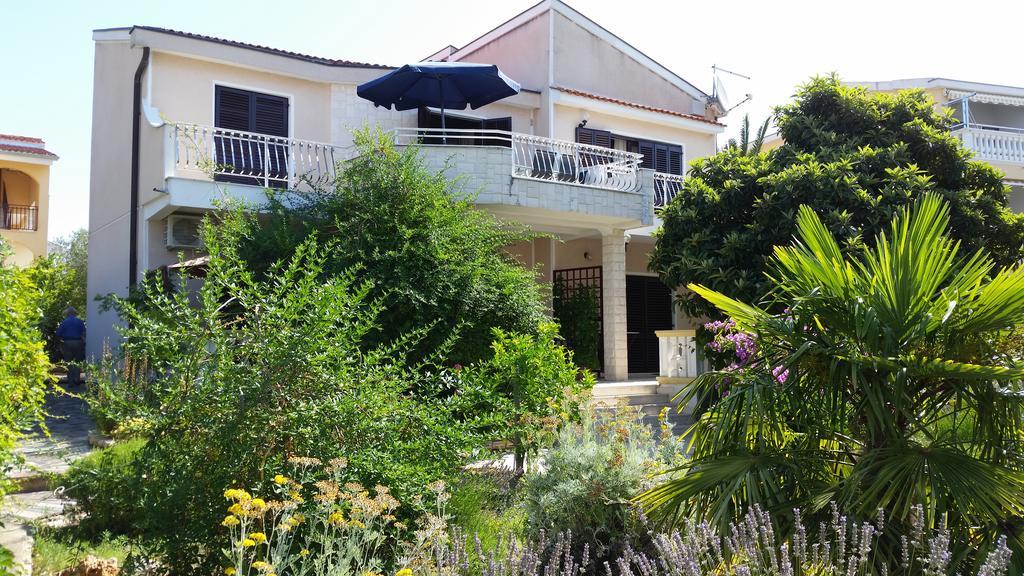 Apartments Labor Βόντιτσε Εξωτερικό φωτογραφία
